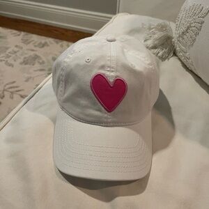 KR “Imperfect Heart Hat” NWT